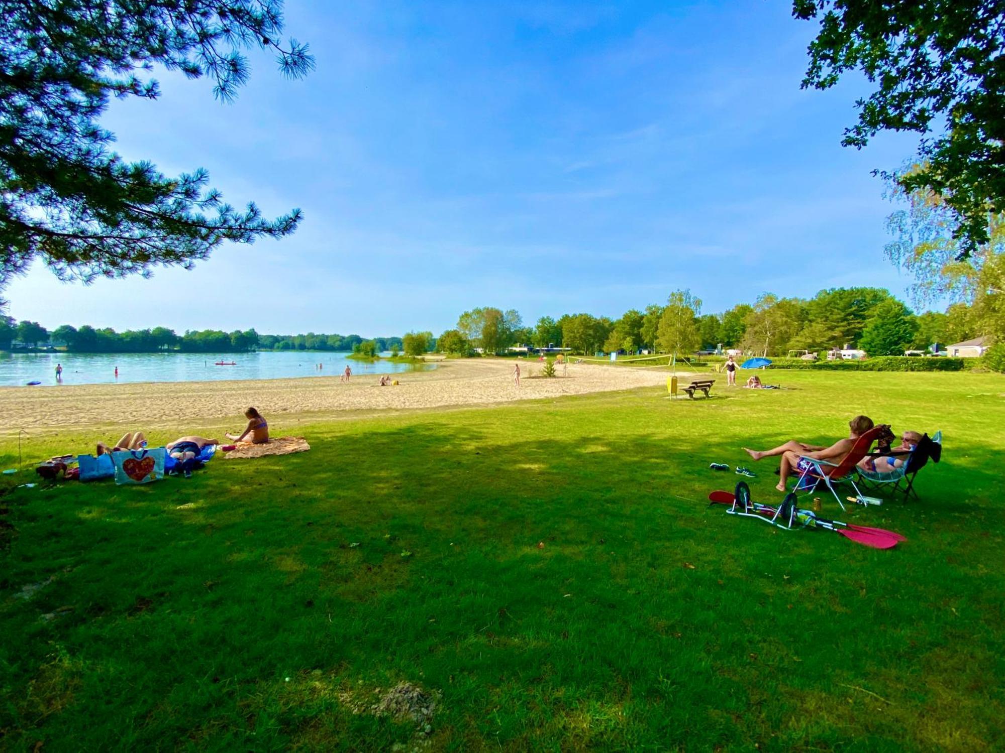 Strandhuisje Ermerzand 外观 照片